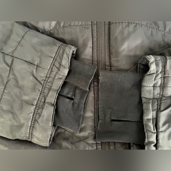 Black Lightweight Omni-Heat Spring/Fall Columbia Jacket - Picture 4 of 11